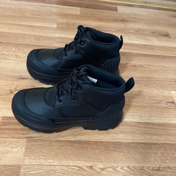 UGG Women’s Neumel X Boot - Picture 6 of 13